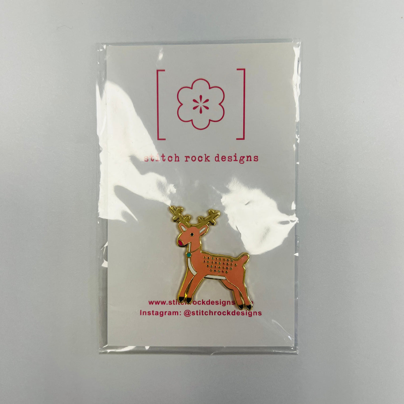 Pink Reindeer Needle Minder